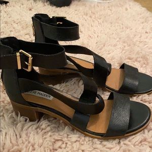 Steve Madden heeled sandal